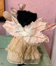 Load image into Gallery viewer, Fairy kitty 🐈‍⬛