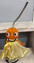 Load image into Gallery viewer, Polly the shy Pumpkin 🎃