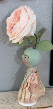 Load image into Gallery viewer, Penelope the pink Rose 🩷