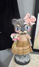 Load image into Gallery viewer, Greta the gray kitty 🐈‍⬛ 💖