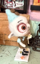 Load image into Gallery viewer, Elvis the little fall Elf