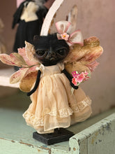 Load image into Gallery viewer, Fairy kitty 🐈‍⬛