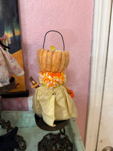 Load image into Gallery viewer, Candy the pumpkin candy bucket 🎃🖤🧡