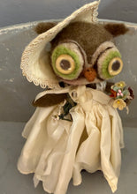 Load image into Gallery viewer, Olivia the owl 🦉