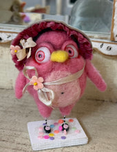 Load image into Gallery viewer, Paula the pink chicky 🐥💖