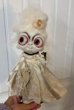Load image into Gallery viewer, Georgia the gorgeous Ghost 👻