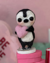 Load image into Gallery viewer, Pink 💖Penguin
