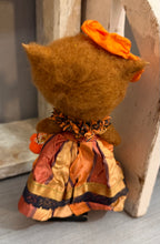 Load image into Gallery viewer, Olivia the sweet owl