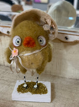 Load image into Gallery viewer, Sawyer the sweet chicky