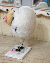 Load image into Gallery viewer, breaking free  🐥