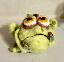 Load image into Gallery viewer, Todd the Toad 🐸