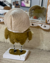 Load image into Gallery viewer, Sawyer the sweet chicky