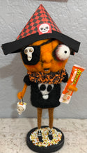 Load image into Gallery viewer, Pirate 🏴‍☠️ Pumpkin 🎃
