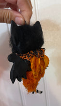 Load image into Gallery viewer, Bat ornie 🦇