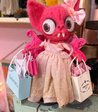 Load image into Gallery viewer, Shiloh the Shopping 🛍️ 🦇 bat