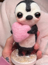 Load image into Gallery viewer, Pink 💖Penguin